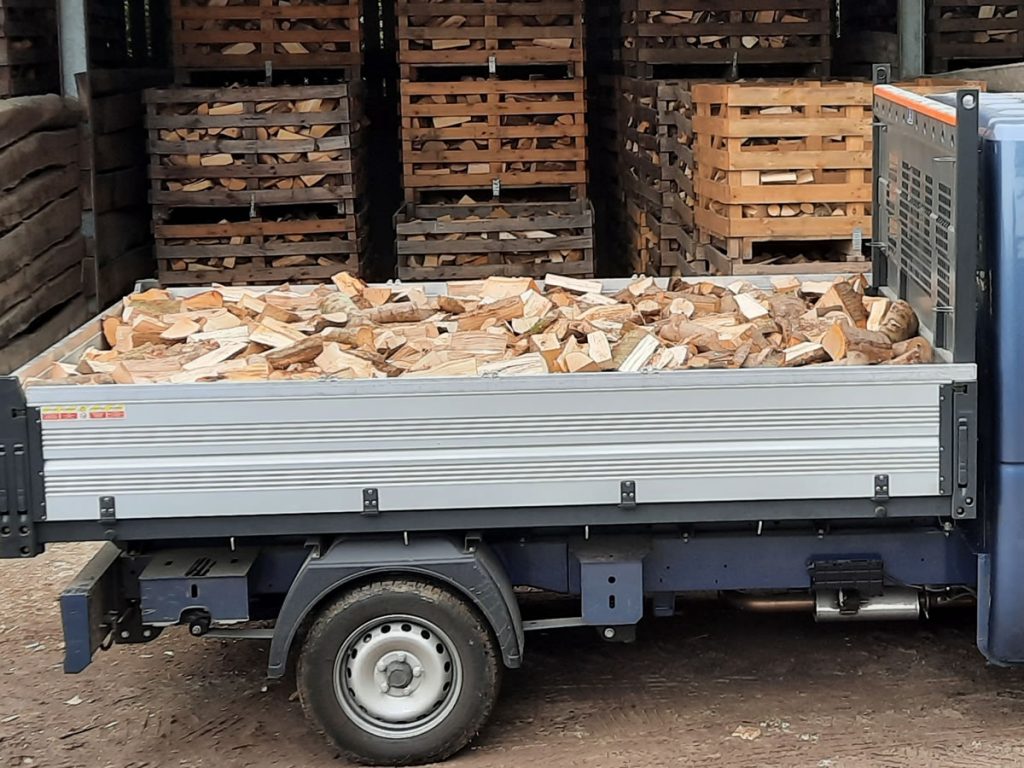 3 cubic metres (full load) truck - close up